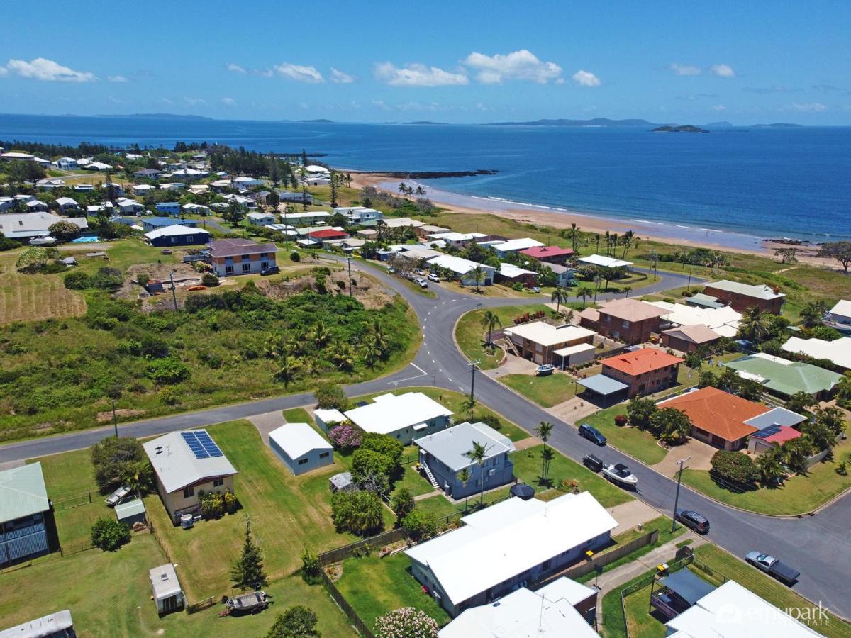 Вілла The Shelly Shack Emu Park Екстер'єр фото